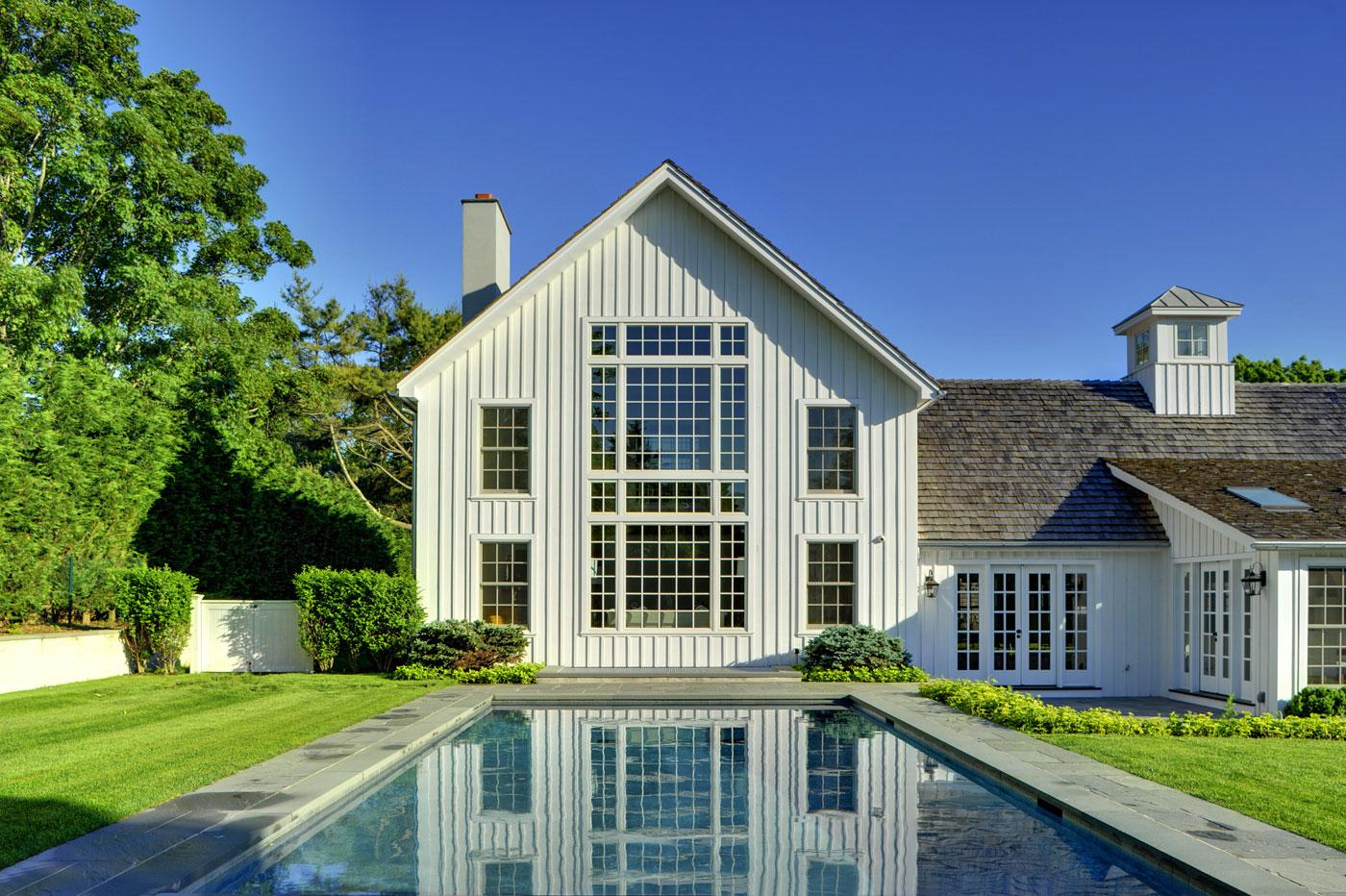 Yankee Barn Homes' Laurel Hollow Barn Home